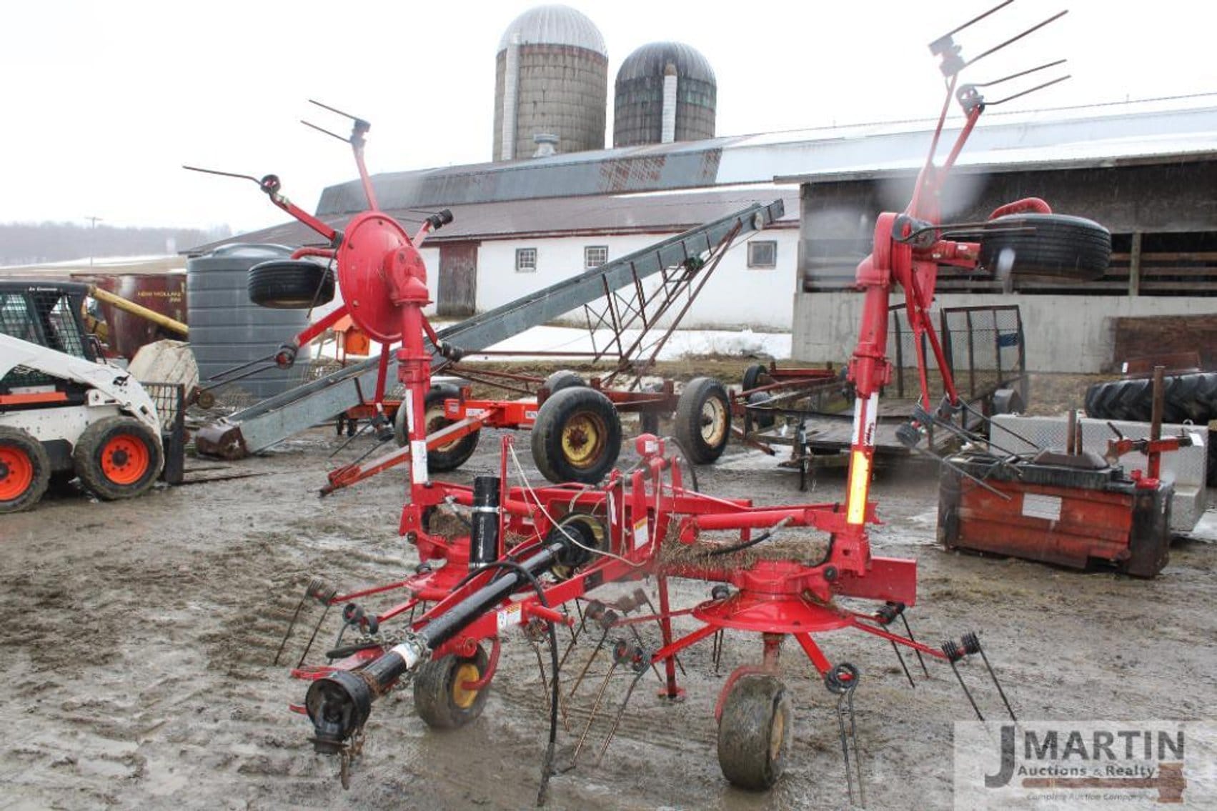 Main image New Holland 163