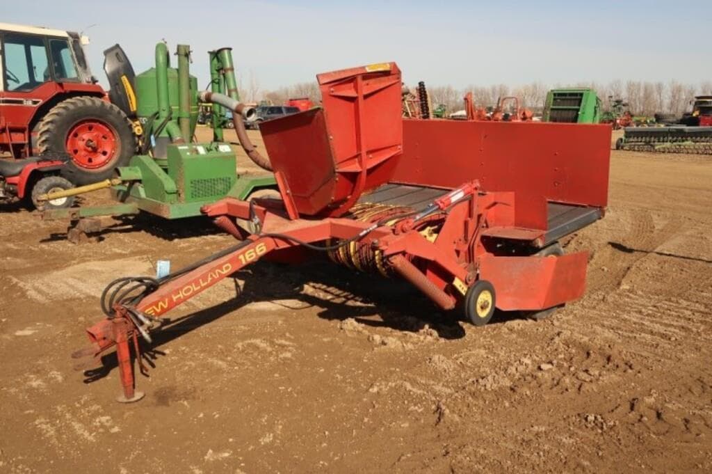 New Holland 166 Hay and Forage Hay Mergers for Sale Tractor Zoom