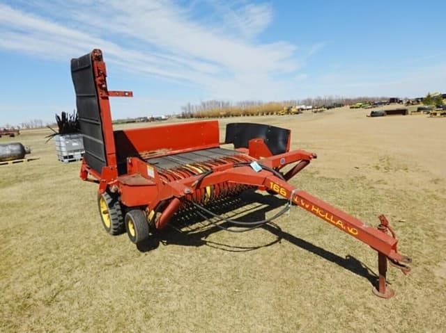 Image of New Holland 166 equipment image 1