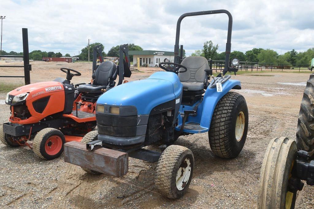 Image of New Holland 1725 Primary image