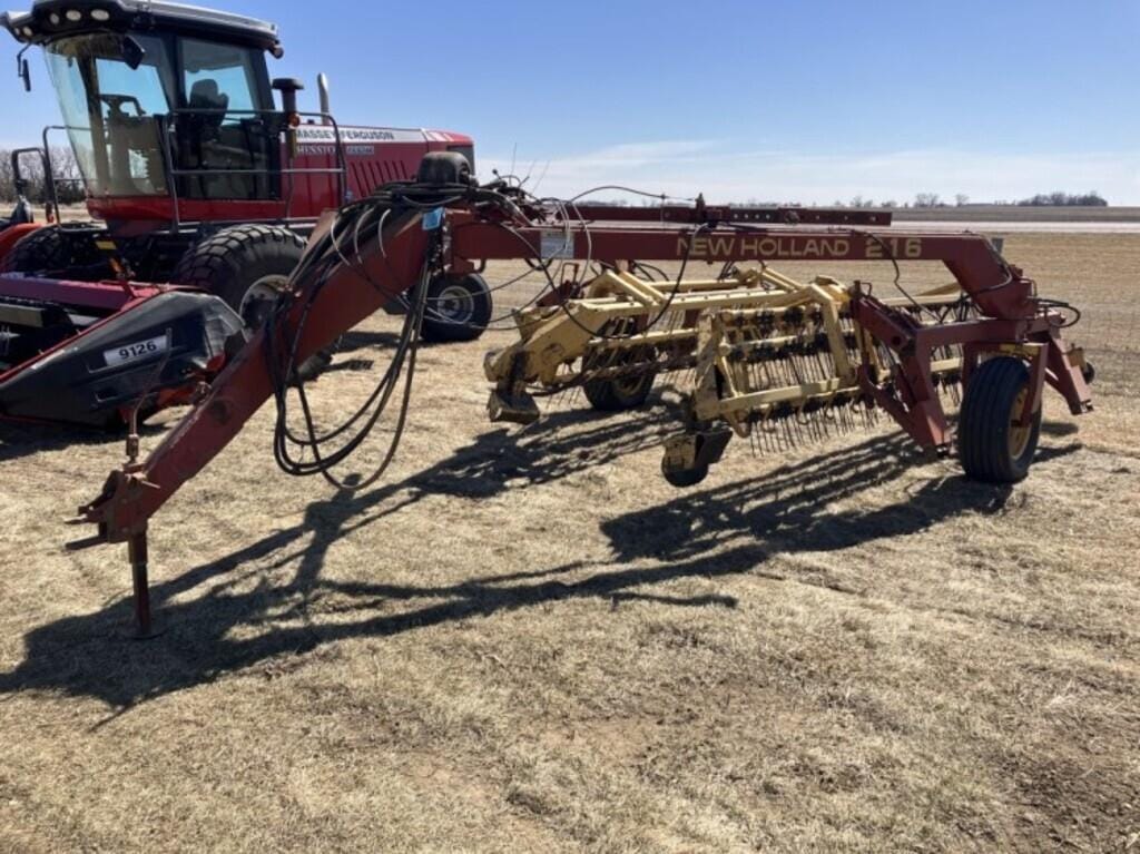 Main image New Holland 216