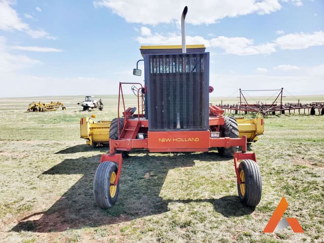 Image of New Holland 2550 equipment image 3