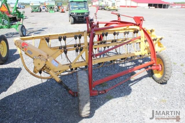 Image of New Holland 256 equipment image 3
