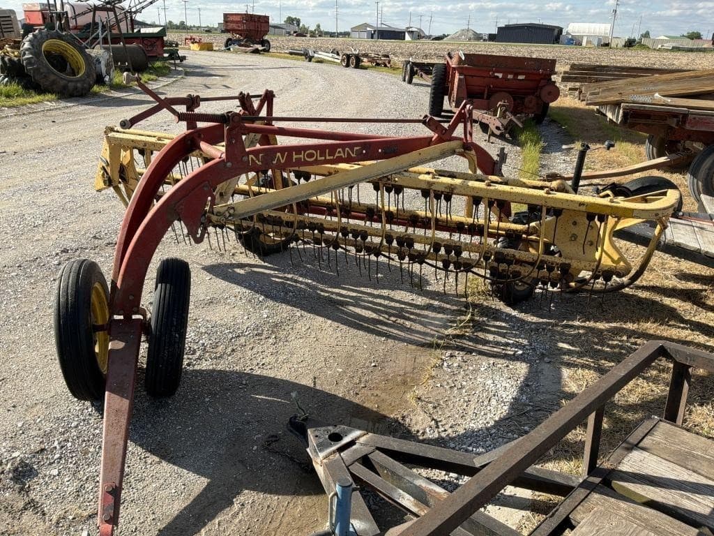 Image of New Holland 258 Image 1