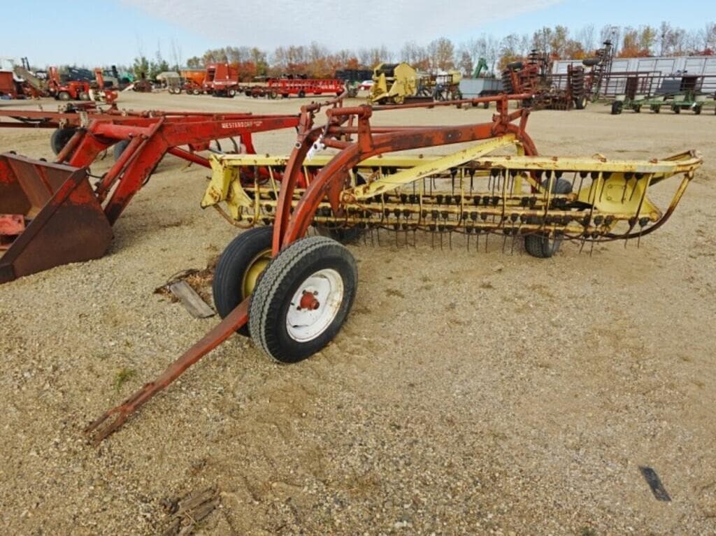 Image of New Holland 258 Primary image