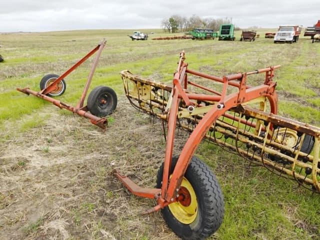 Image of New Holland 259 equipment image 3