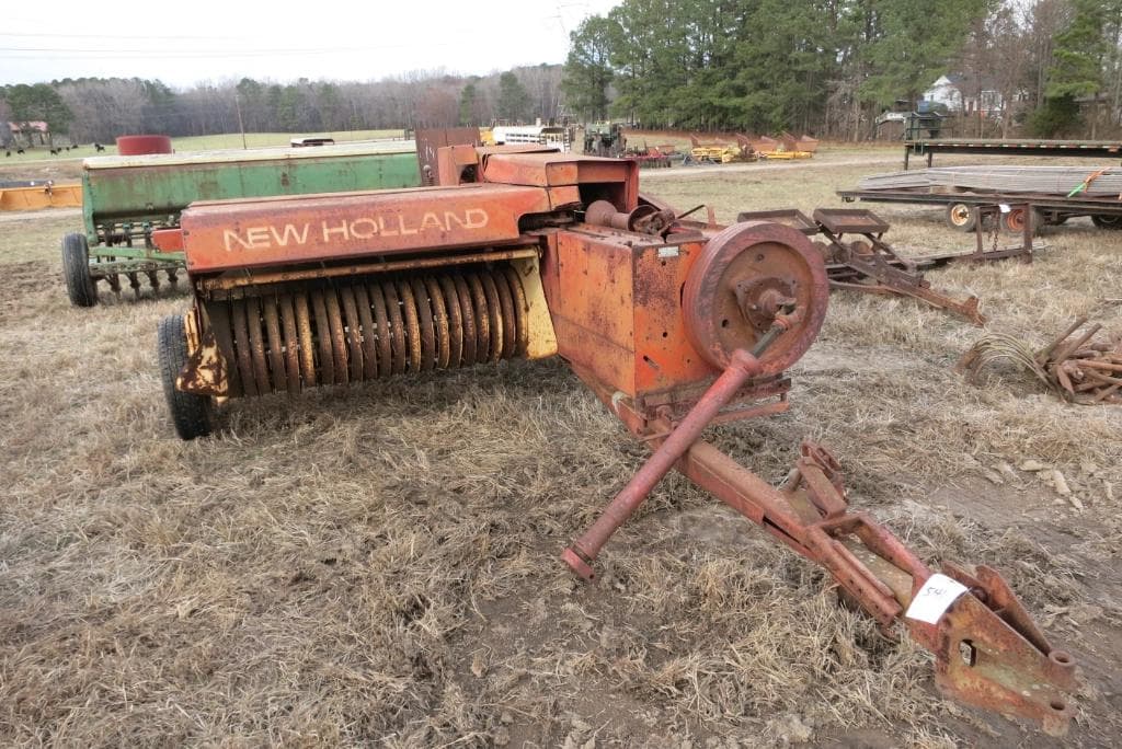 Image of New Holland 275 Primary image