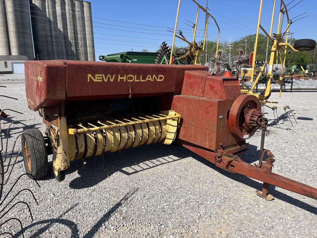 Main image New Holland 276