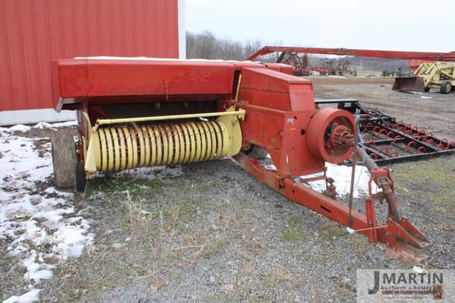 Image of New Holland 283 equipment image 1