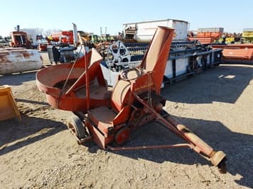 Main image New Holland 30