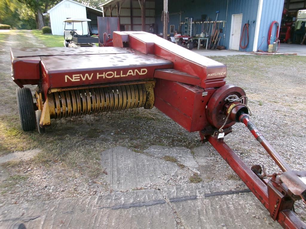 Image of New Holland 310 Primary image