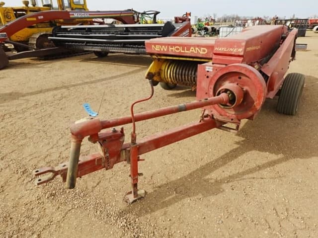 Image of New Holland 310 equipment image 1