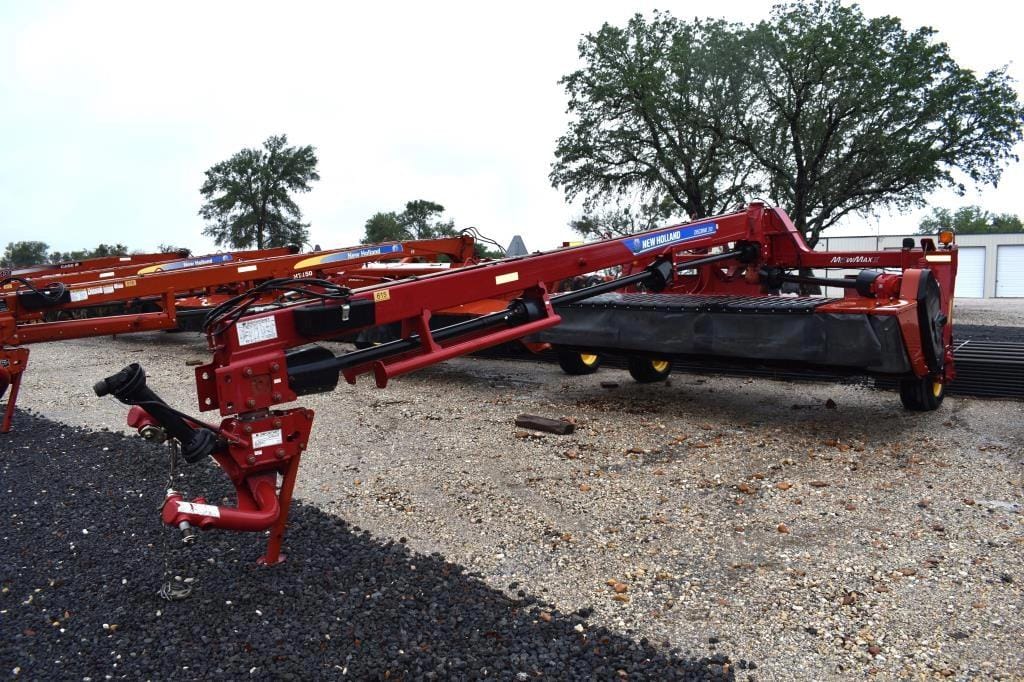 New Holland 313 Equipment Image0