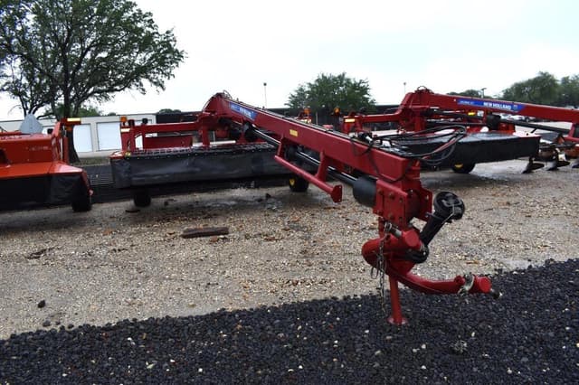 Image of New Holland 313 equipment image 1