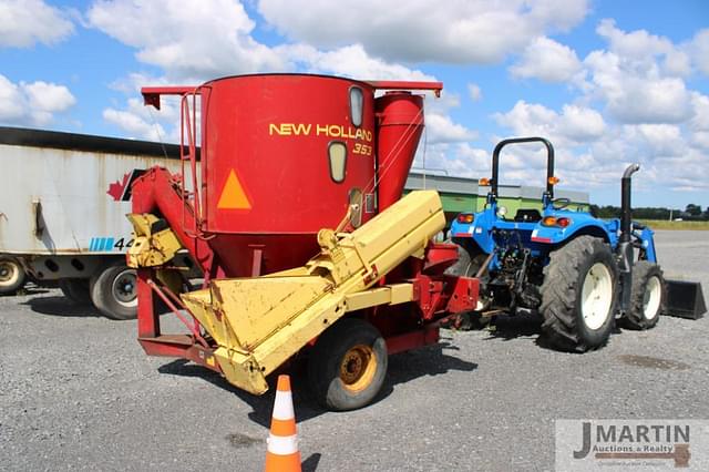 Image of New Holland 353 equipment image 2