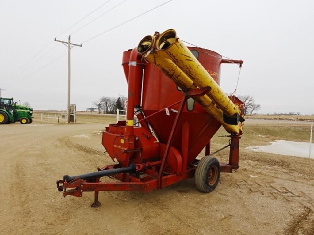 New Holland 354 Equipment Image0