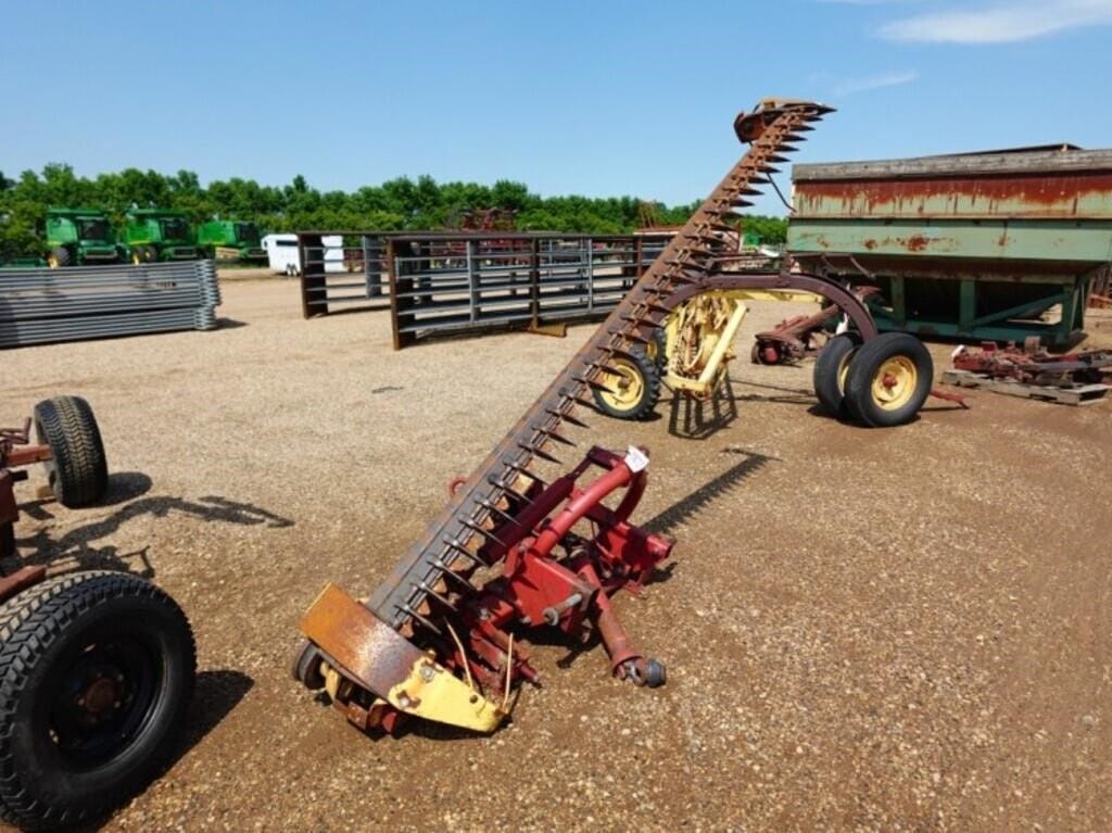 New Holland 451 Equipment Image0