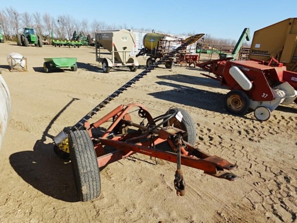 Image of New Holland 456 Primary image