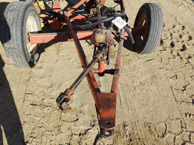 Image of New Holland 456 equipment image 4