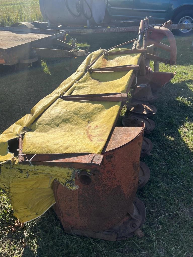 Image of New Holland 462 Image 0