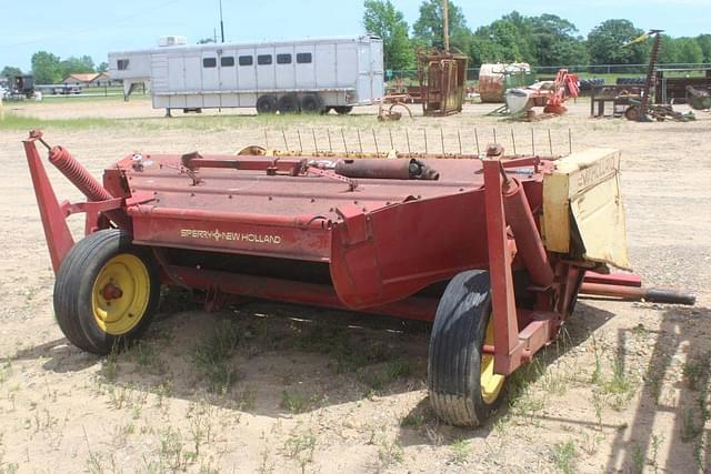 Image of New Holland 472 equipment image 1
