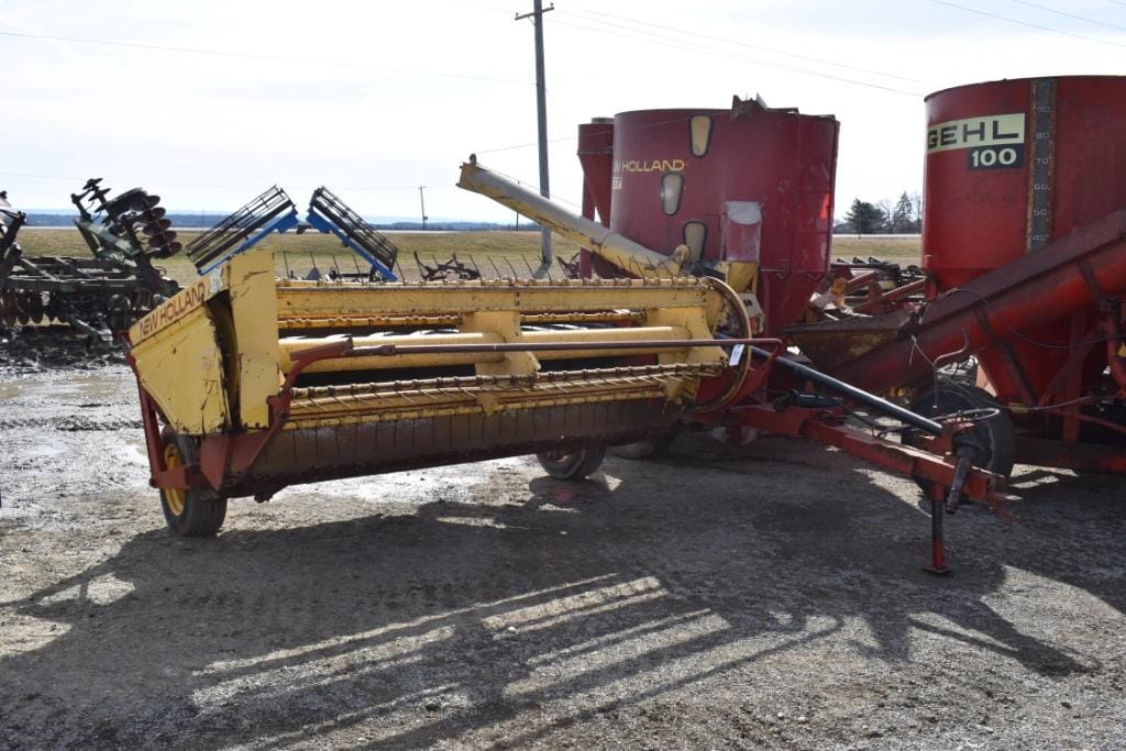 New Holland 488 Equipment Image0