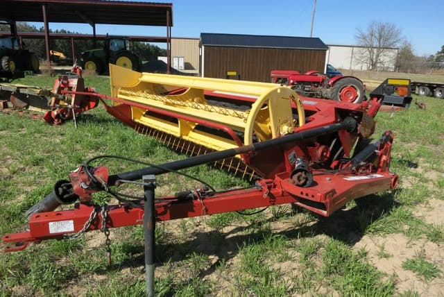 Image of New Holland 488 equipment image 1