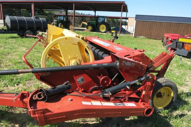 Image of New Holland 488 equipment image 2