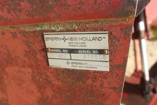 Image of New Holland 489 equipment image 3