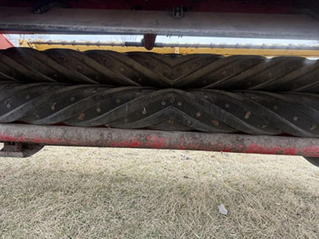 Image of New Holland 492 equipment image 3