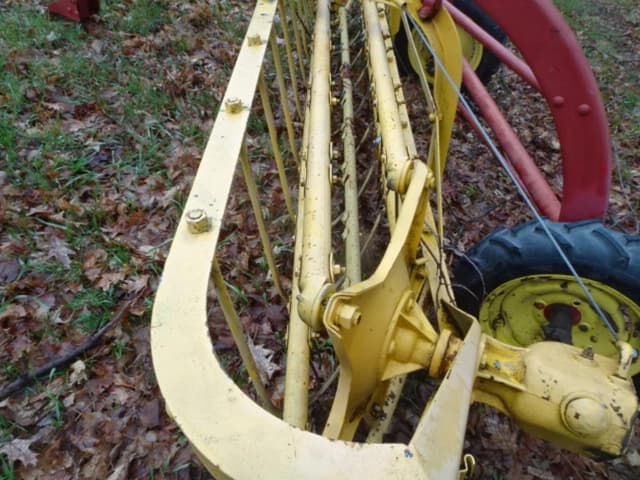 Image of New Holland 56 equipment image 2