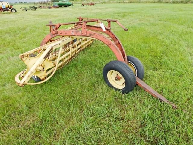 Image of New Holland 56 equipment image 2