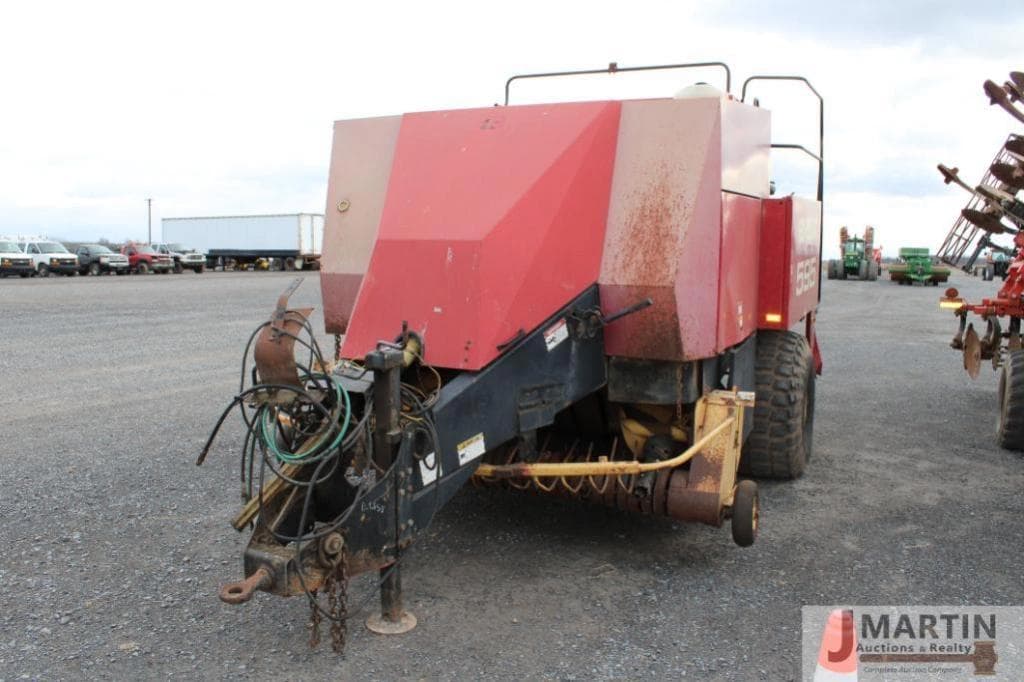 Image of New Holland 595 Primary image