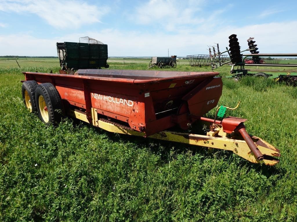 Image of New Holland 679 Primary image
