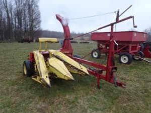 New Holland 770 Image