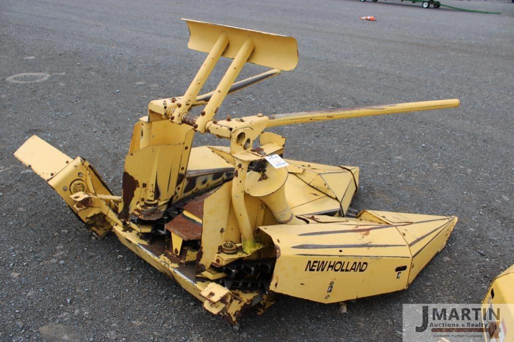 Image of New Holland 824 Primary image