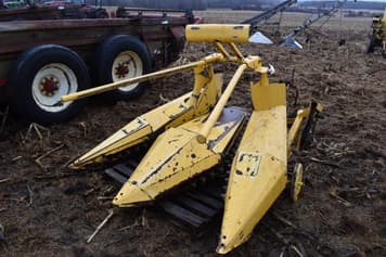 Main image New Holland 824