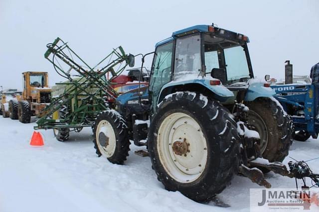 Image of New Holland 8360 equipment image 3