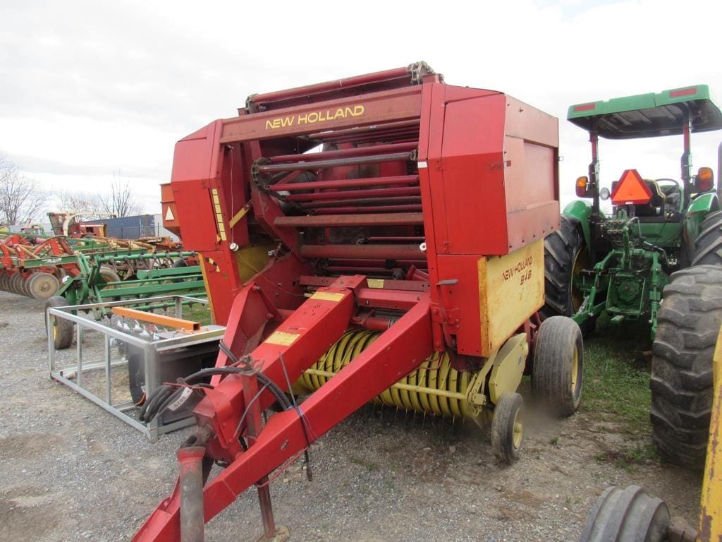 Main image New Holland 848