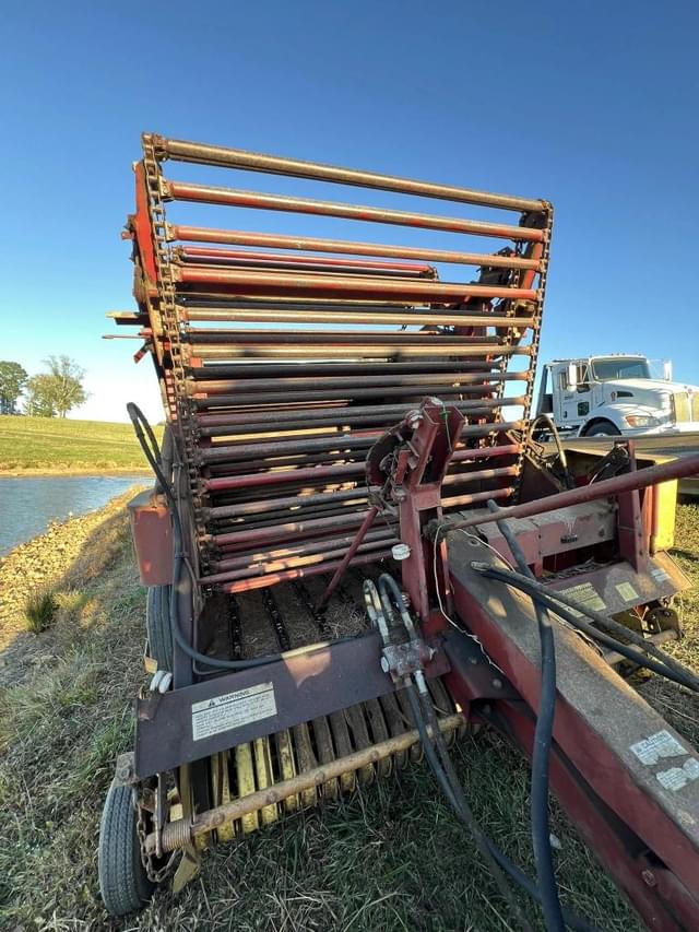 Image of New Holland 850 equipment image 2