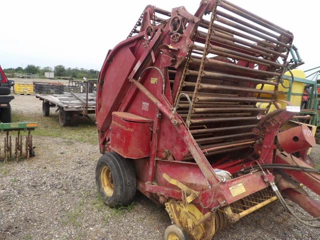 Image of New Holland 850 Image 1