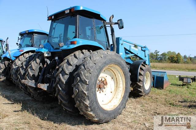 Image of New Holland 8770 equipment image 2