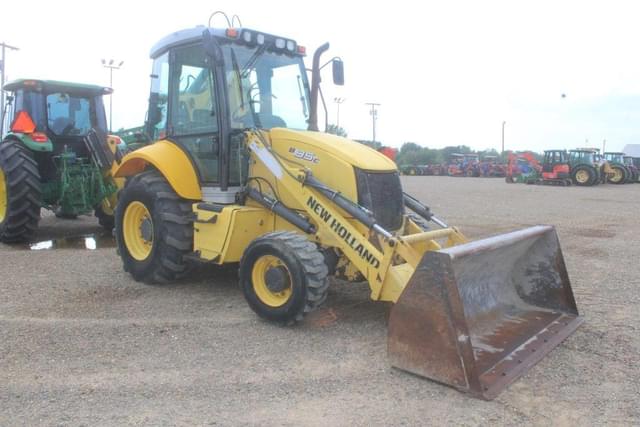 Image of New Holland B95C equipment image 2