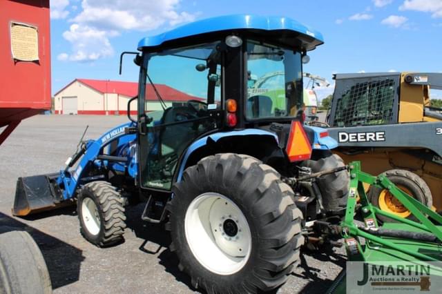 Image of New Holland Boomer 46D equipment image 3