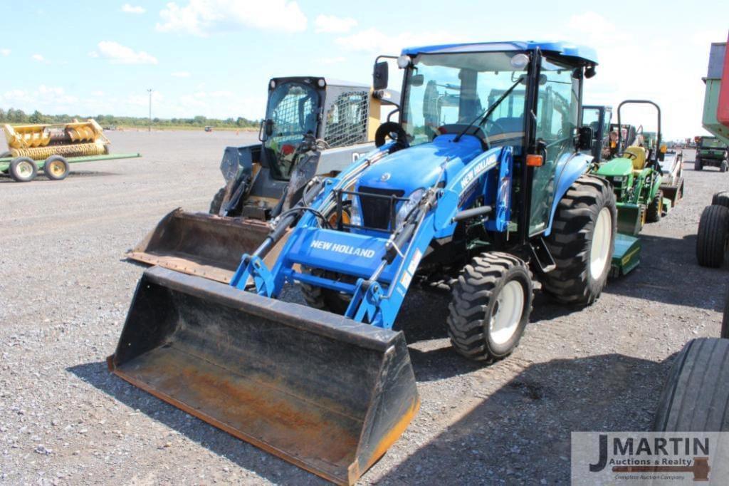 Image of New Holland Boomer 46D Primary image