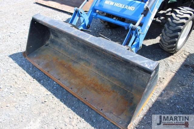 Image of New Holland Boomer 46D equipment image 4