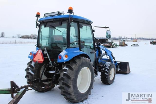 Image of New Holland Boomer 47 equipment image 2