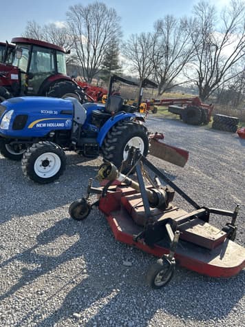 Main image New Holland Boomer 30