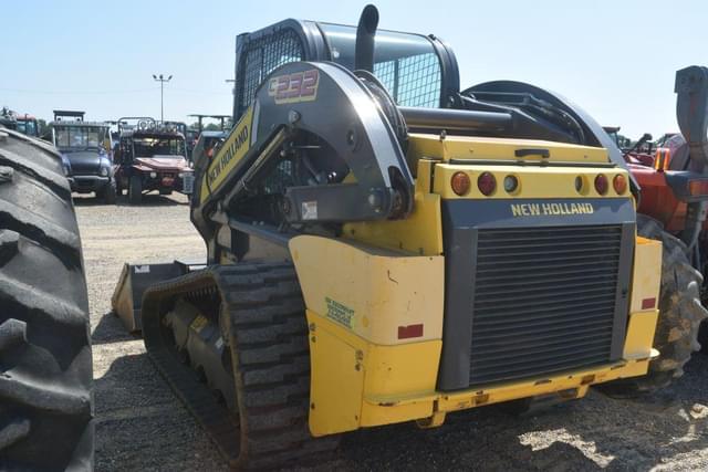 Image of New Holland C232 equipment image 1