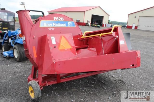 Image of New Holland F62B equipment image 3